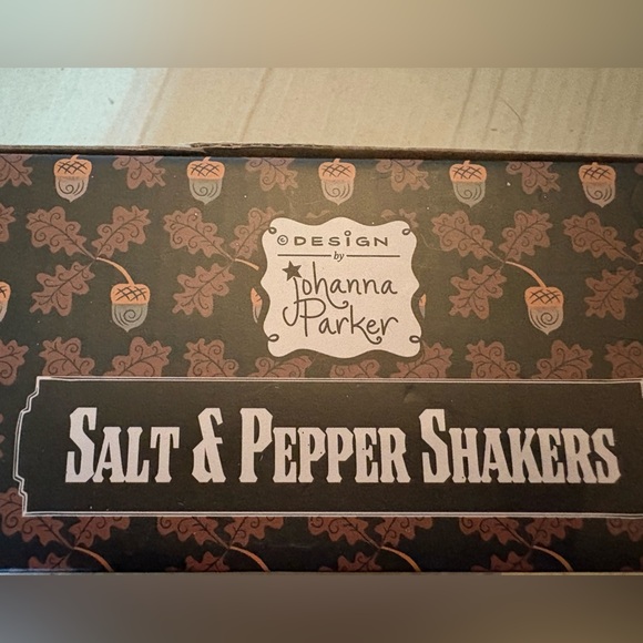 Charming Scarecrow S&P Shakers- Multicolor Set - Picture 2 of 2